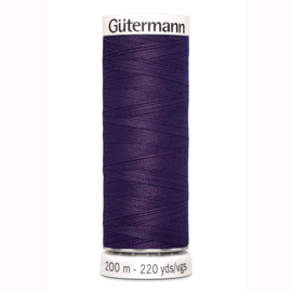 Gutermann 257 Donker paars | Naaigaren 200m