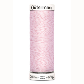 Gutermann 372 Licht rose | Naaigaren 200m