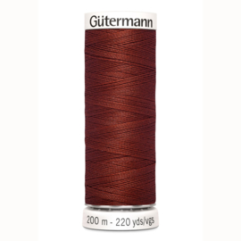 Gutermann 227 Rood bruin | Naaigaren 200m