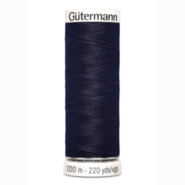 Gutermann 32 Donker aubergine | Naaigaren 200m