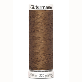 Gutermann 124 Licht bruin | Naaigaren 200m