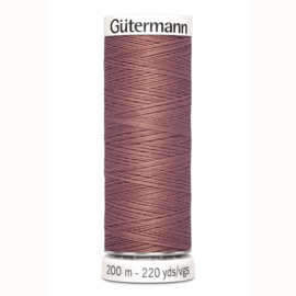 Gutermann 844 Donker oudrose | Naaigaren 200m