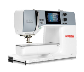 BERNINA 570 QE - B570 QE - met boventransport