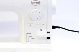 Baby Lock Hagane - rechtstik- en leernaaimachine