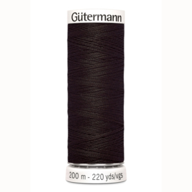 Gutermann 697 Diep donkerbruin | Naaigaren 200m