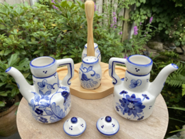 Vierdelige Cruet set met houten standaard / Douro Azul (R.781)