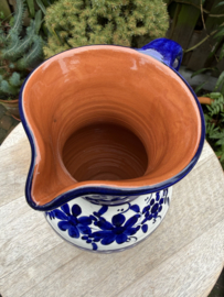 Schenkkan "Monsaraz" | Klassiek Blauw Bloemmotief | Handgemaakt Portugees Aardewerk | 1 Liter