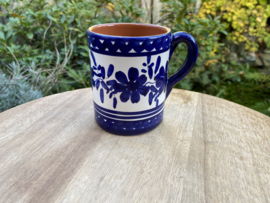Beker met handvat (p-33)