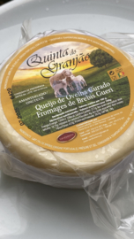 Schapenkaas - lepelkaas Quinta do Granjão / Queijo de ovelha amanteigado +/- 450 g.