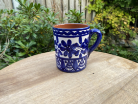 Beker met handvat (p-24)