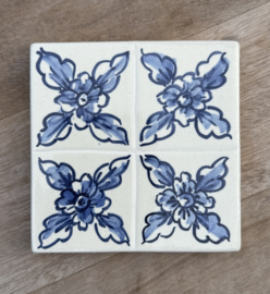 Handbeschilderde Onderzetter Trindade | Luxe 9mm Keramiek | 9,5 x 9,5 cm
