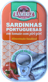 Portugese sardines in tomatensaus met Piri Piri Ramirez 120gr 🌶