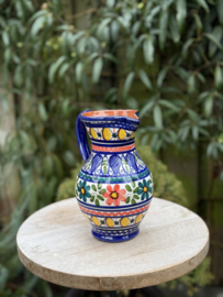 Schenkkan "Monsaraz" | Kleurrijk Bloemmotief | Handgemaakt Portugees Aardewerk | 1 Liter