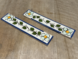 Keramische rand Lisboa / mintgroene bloemen (15x3cm)