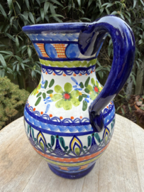 Schenkkan "Monsaraz" | Kleurrijk Bloemmotief | Handgemaakt Portugees Aardewerk | 1,4 Liter