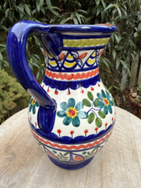 Schenkkan "Monsaraz" | Kleurrijk Bloemmotief | Handgemaakt Portugees Aardewerk | 1 Liter