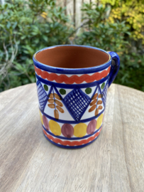 Beker met handvat (p-47)