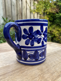 Beker met handvat (p-22)