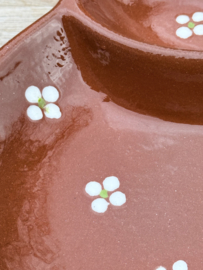 Handgemaakte Olijvenschaal | Mafra Bloemen | Portugees Aardewerk | 15,5 x 13 cm