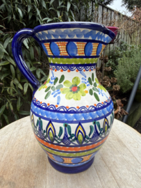 Schenkkan "Monsaraz" | Kleurrijk Bloemmotief | Handgemaakt Portugees Aardewerk | 1,4 Liter