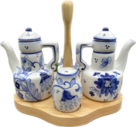 Vierdelige Cruet set met houten standaard / Douro Azul (R.781)