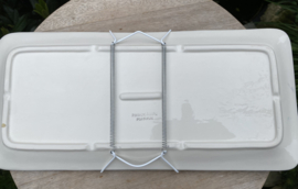 Witte vierkante schaal met turkooisblauwe rand 37x17cm met geïntegreerde Horsmakreel + gratis bordenspanner