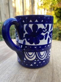 Beker met handvat (p-29)