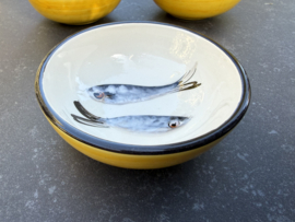 Portugees Rond Schaaltje Sardines | Geel met Zwart | Handbeschilderd Steengoed | 170 ml