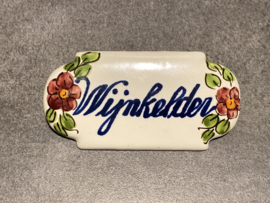 Keramisch deurbordje Wijnkelder (9x4,5cm)