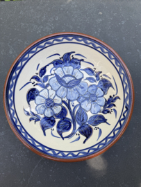 Lage Serveerschaal Ø 22 cm | Handbeschilderd Portugees Aardewerk | Wit met Blauw Bloemmotief