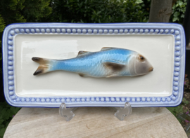 Witte vierkante schaal met lavendelblauwe rand 37x17cm met geïntegreerde Mul + gratis bordenspanner