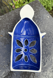 Portugese Wandlantaarn Faro | Handgemaakt Steengoed | Paarsblauw Geglazuurd | 30 cm