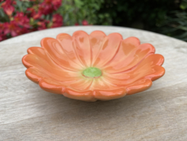 Reliëf bloem schaaltje Ø12,5x3cm / Spaanse Margriet (R.59)