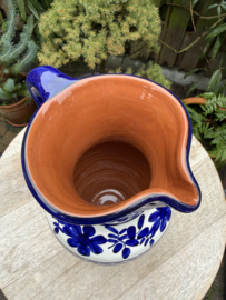 Schenkkan "Monsaraz" | Klassiek Blauw Bloemmotief | Handgemaakt Portugees Aardewerk | 1 Liter