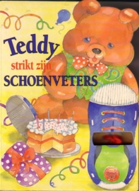 Teddy strikt zijn schoenveters [kartonboekje]