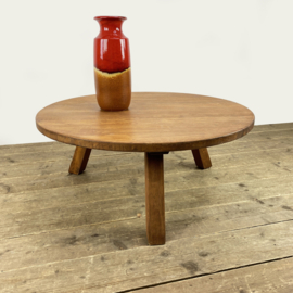 BRUTALIST SALONTAFEL 70'S