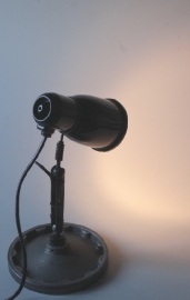 Industrieel machinelampje / Industrial small machine lamp
