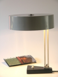 Hala bureaulamp Grijs `50 / Hala desklamp gray `50 [sold]