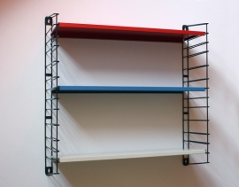 Tomado wandrek roodblauwwit / Tomado wall rack red blue white [verkocht]