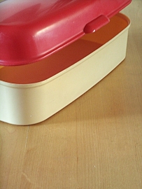 Rood witte `60 broodtrommel / Red white `60 bread bin [verkocht]