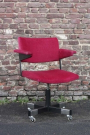 Gispen fauteuil `70 / Gispen desk chair seventies (sold)