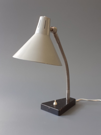 Hala 11 bureaulamp / Hala 11 desk lamp