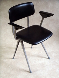 Ahrend Friso Kramer bureaustoel `68 / Ahrend Friso Kramer desk chair [verkocht]