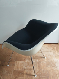 Eames Dax Lounche Chair [sold]