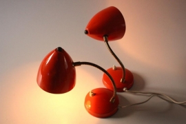 2 rode bureaulampjes retro / 2 red retro desklamps `60 [verkocht]