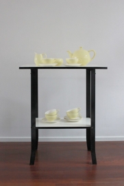 Geëmailleerd tafeltje / Enamelled table [verkocht]