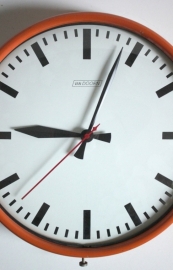 Muurklok Van Doorn / Van Doorn wall clock [verkocht]