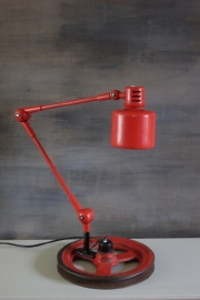 Industriële vintage werklamp / Industrial vintage desk lamp [sold]