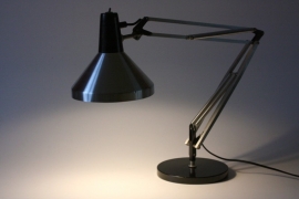 Hala verstelbare bureaulamp / Hala adjustable desk lamp          (verkocht)