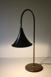 Hala bureaulamp boog / Hala desk lamp arc [sold]